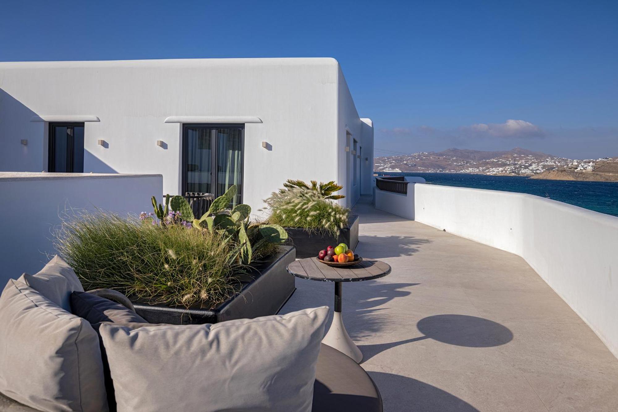 Aeonic Suites And Spa Mykonos Town Zewnętrze zdjęcie